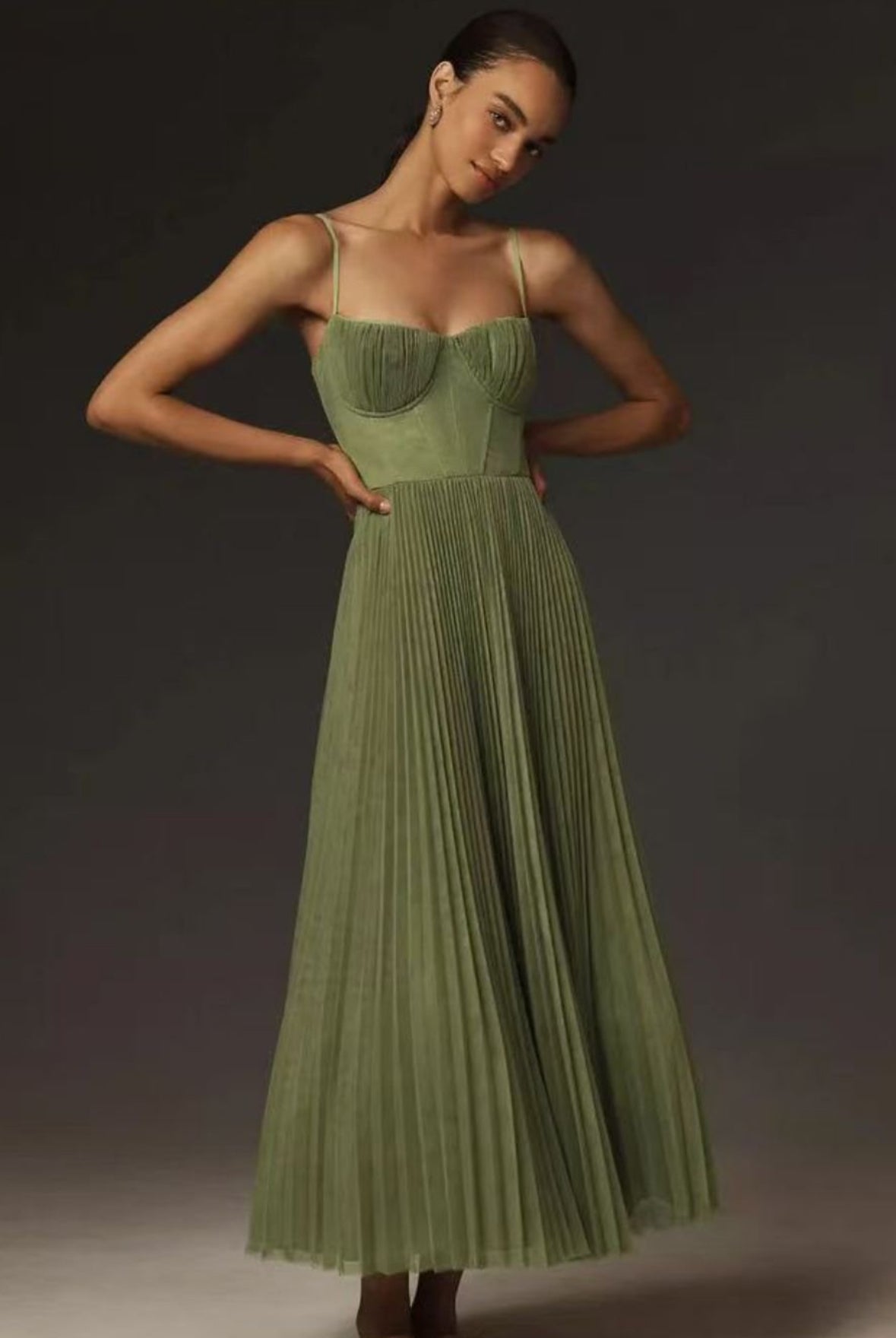 Olive dress pleated dress